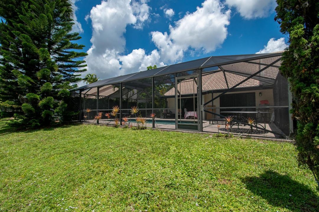 Screened-in Patio & Pool