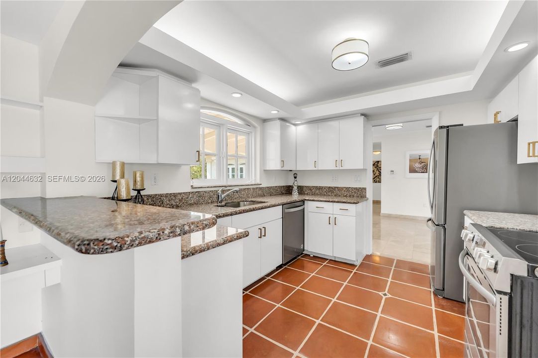 En Venta: $9,900,000 (3 camas, 2 baños, 2986 Pies cuadrados)