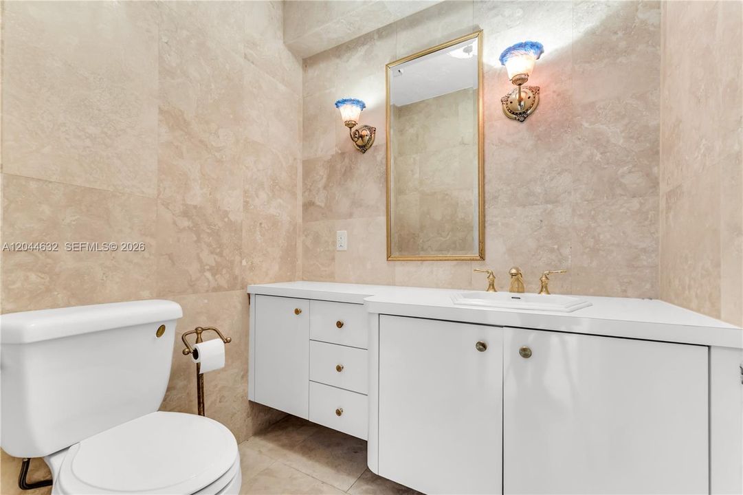 En Venta: $9,900,000 (3 camas, 2 baños, 2986 Pies cuadrados)
