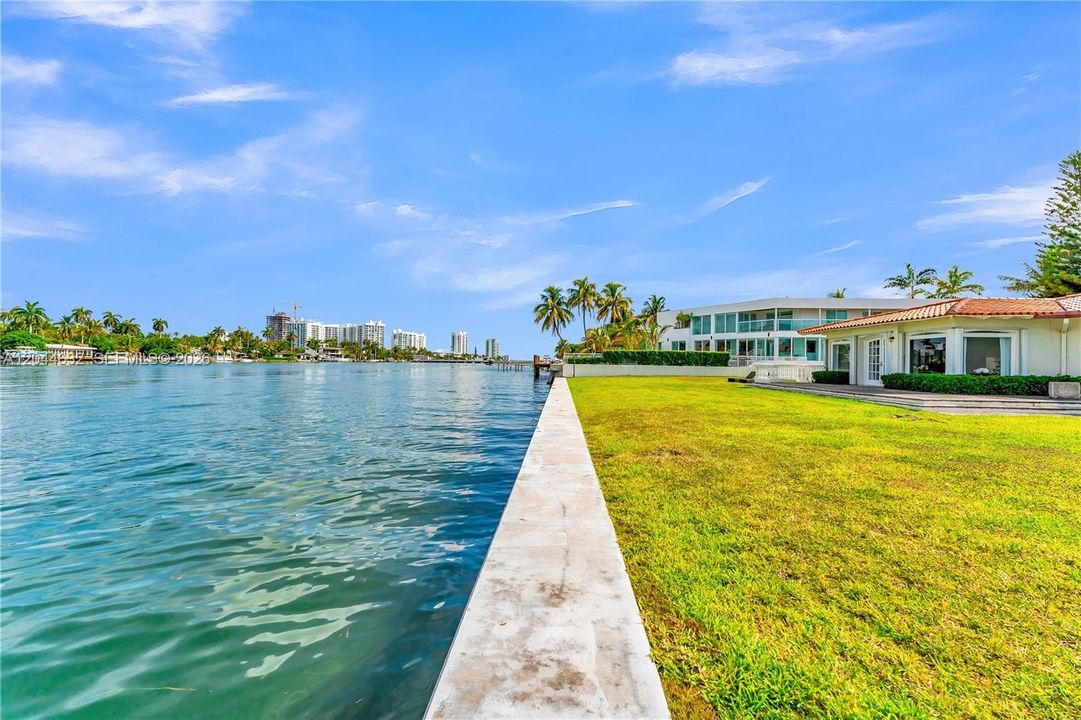 En Venta: $9,900,000 (3 camas, 2 baños, 2986 Pies cuadrados)