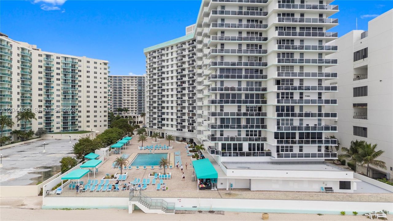 En Venta: $525,000 (2 camas, 2 baños, 1250 Pies cuadrados)