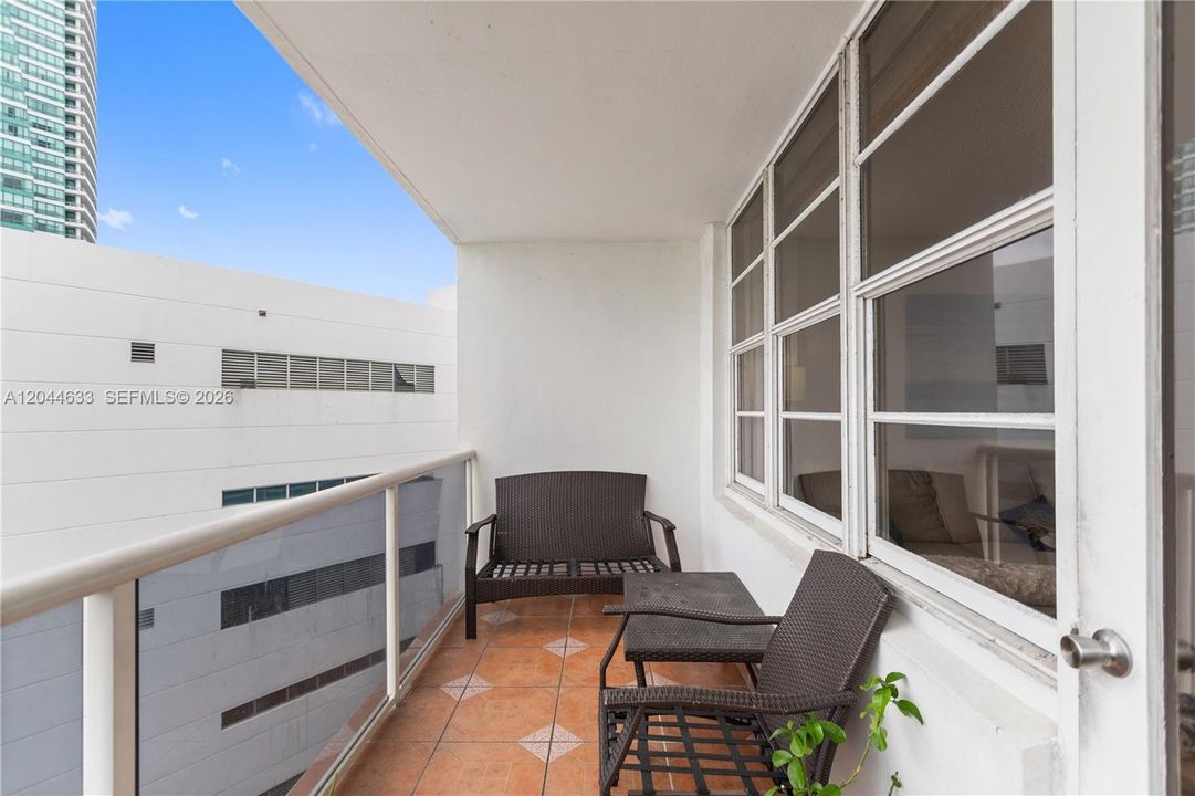 En Venta: $525,000 (2 camas, 2 baños, 1250 Pies cuadrados)
