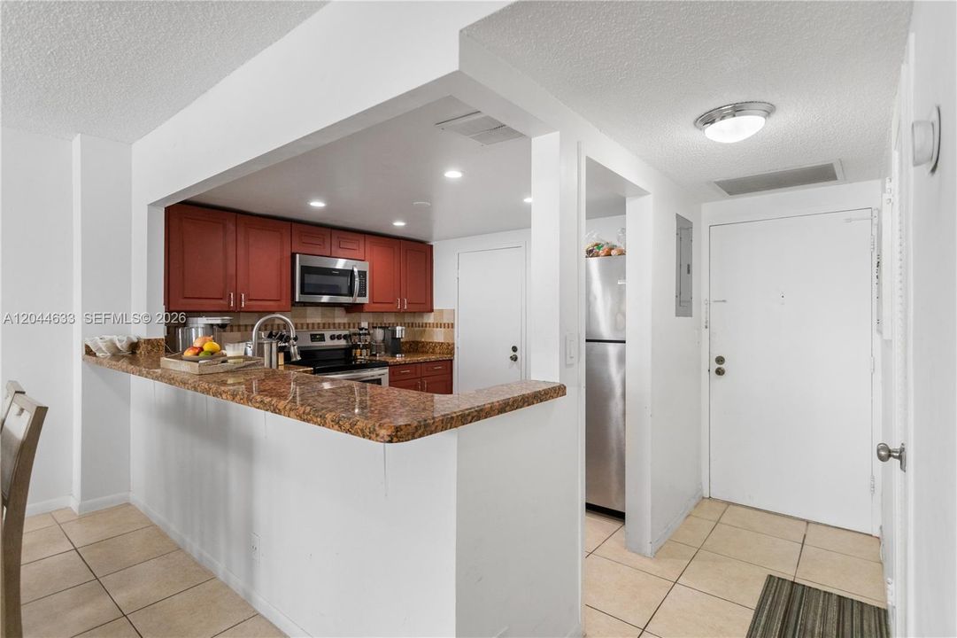 En Venta: $525,000 (2 camas, 2 baños, 1250 Pies cuadrados)