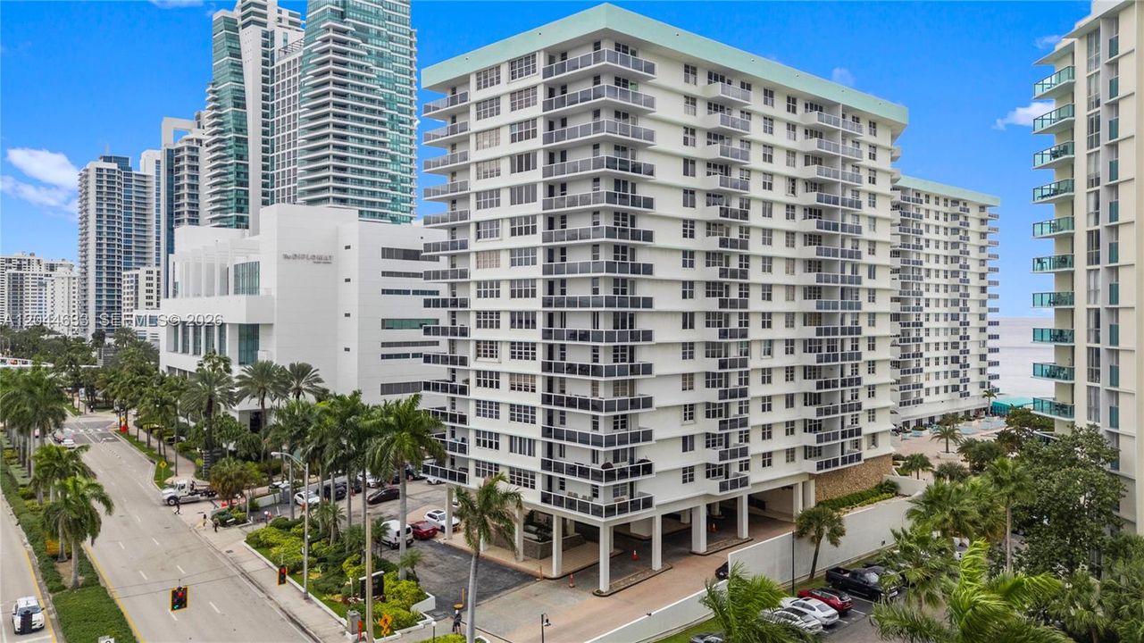 En Venta: $525,000 (2 camas, 2 baños, 1250 Pies cuadrados)