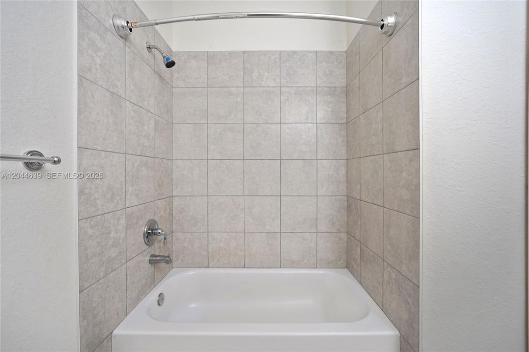 For Sale: $615,000 (4 beds, 2 baths, 1894 Square Feet)