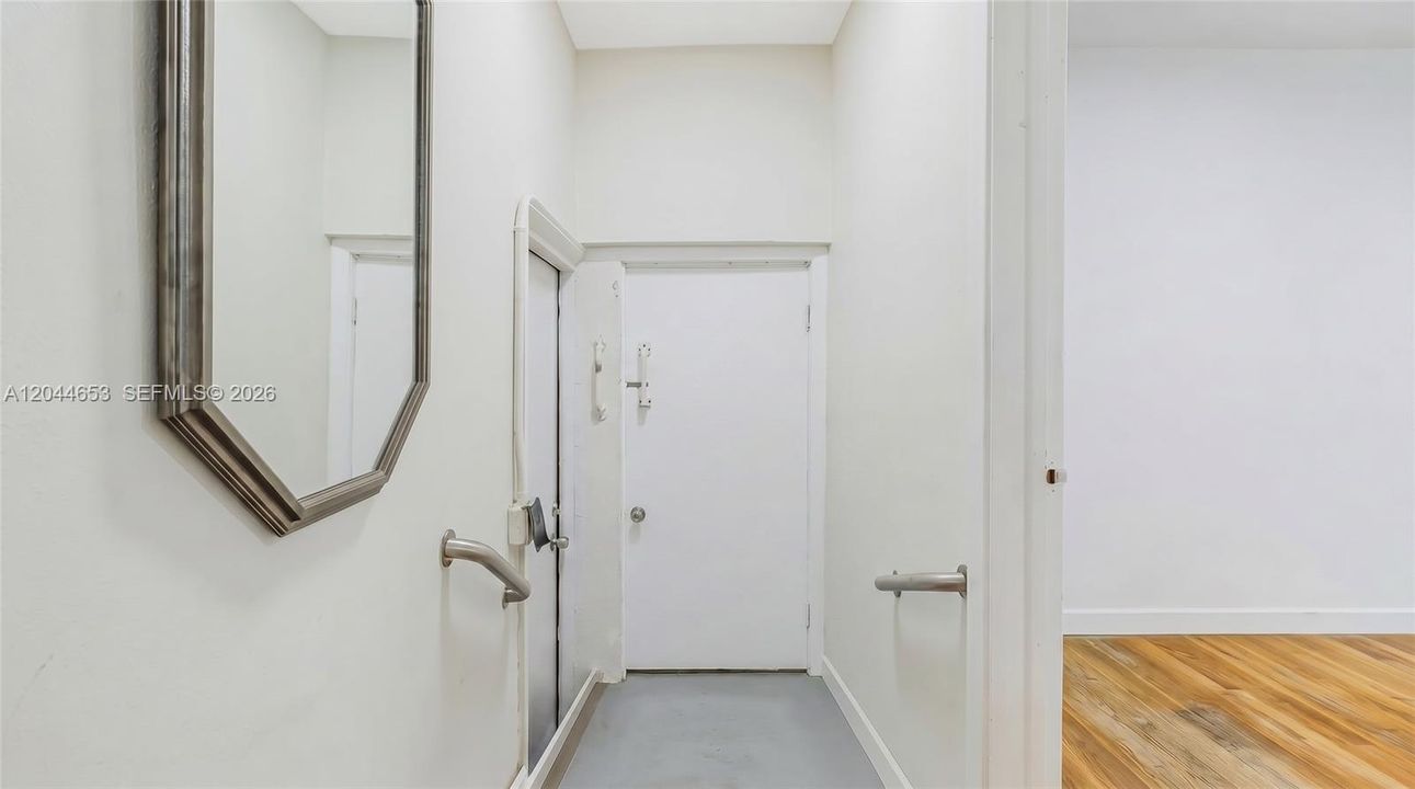 На продажу: $525,000 (4 спален, 2 ванн, 1962 Квадратных фут)
