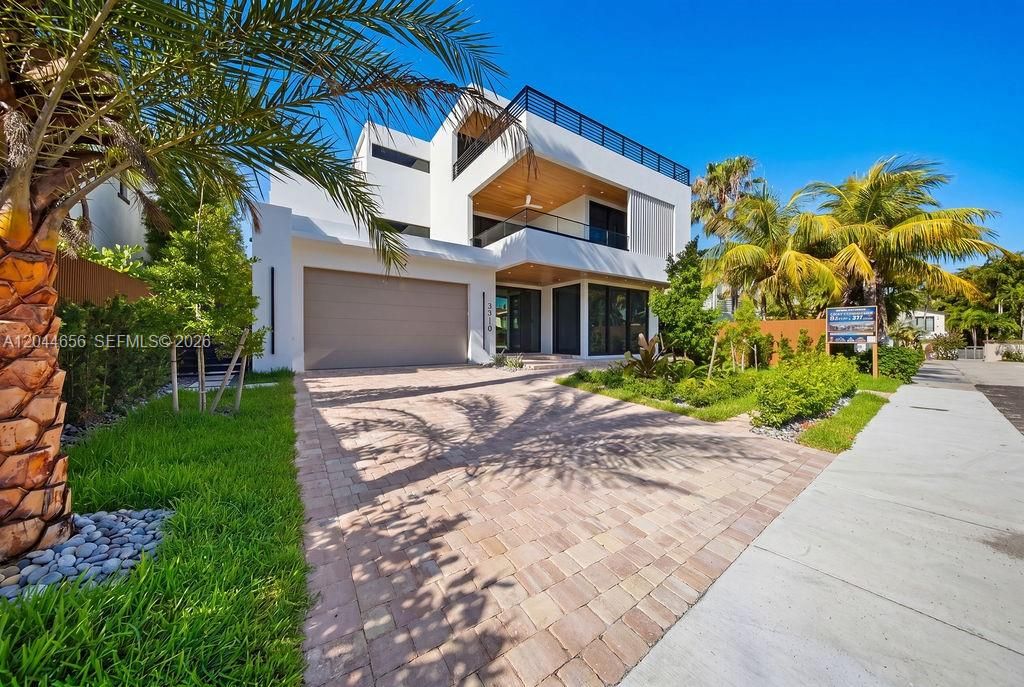 For Rent: $36,000 (5 beds, 7 baths, 0 Square Feet)