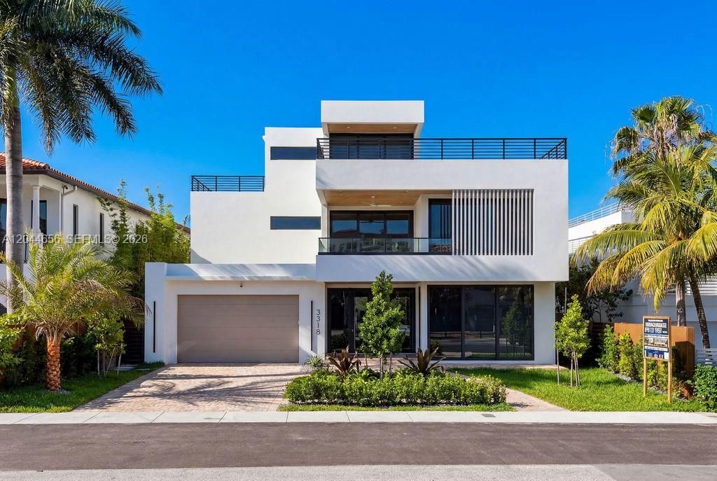 For Rent: $36,000 (5 beds, 7 baths, 0 Square Feet)