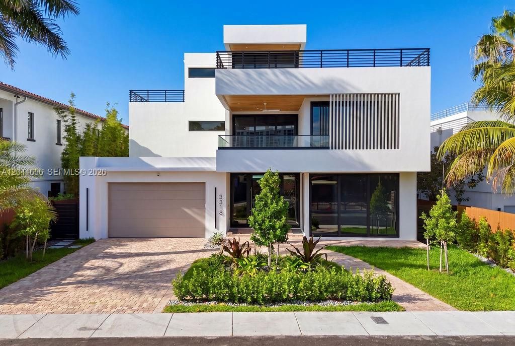 For Rent: $36,000 (5 beds, 7 baths, 0 Square Feet)