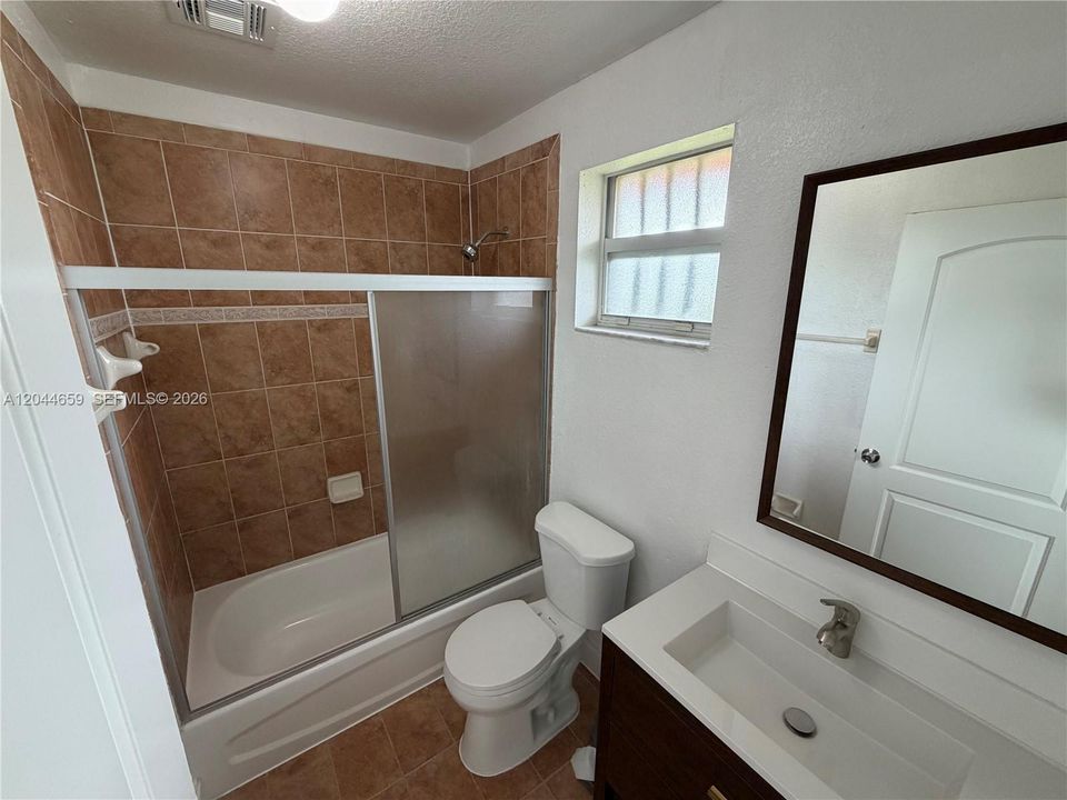 Bedroom 1 Bathroom