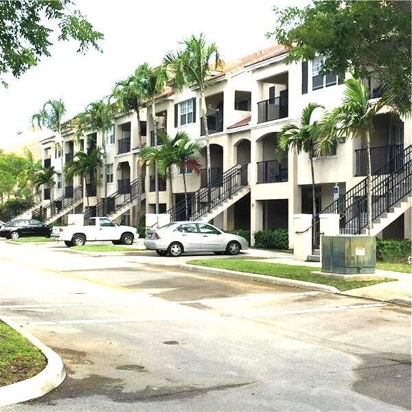 Picture Poinciana 1