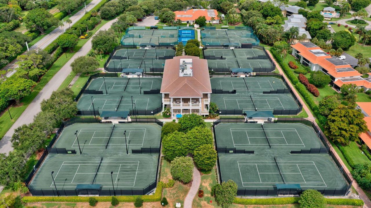TENNIS CENTER