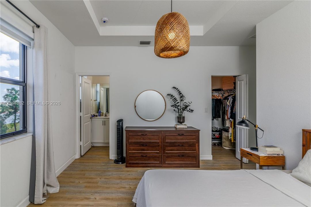 En Venta: $415,000 (3 camas, 2 baños, 1335 Pies cuadrados)