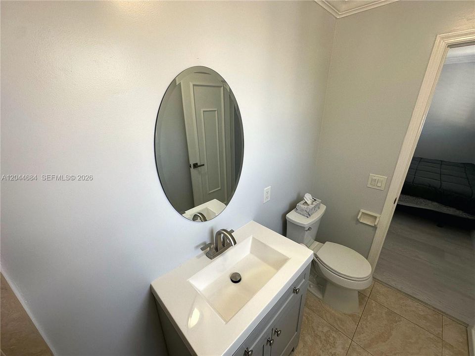 For Sale: $2,450,000 (6 beds, 4 baths, 3772 Square Feet)