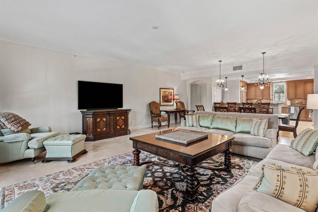010-110GleasonStreet-203-DelrayBeach-FL-
