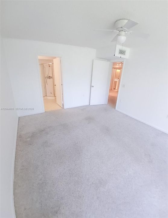 В аренду: $1,850 (2 спален, 2 ванн, 1442 Квадратных фут)