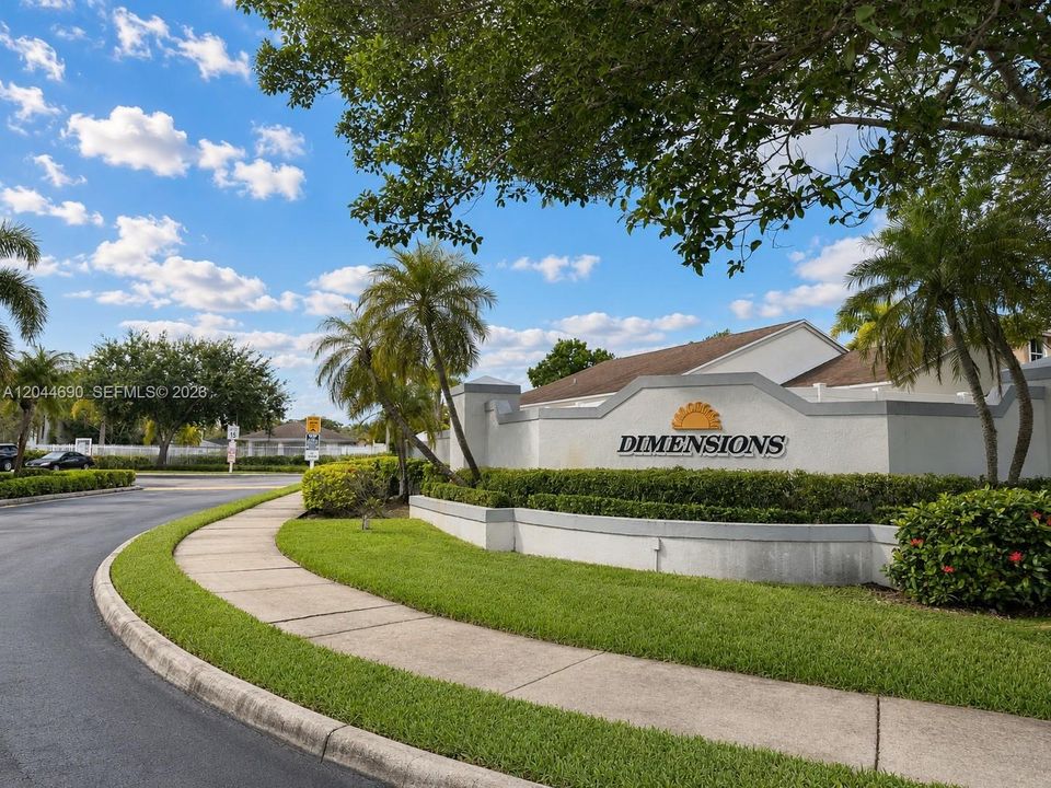 For Rent: $3,170 (3 beds, 2 baths, 1624 Square Feet)