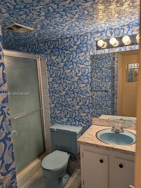 На продажу: $90,000 (2 спален, 2 ванн, 990 Квадратных фут)