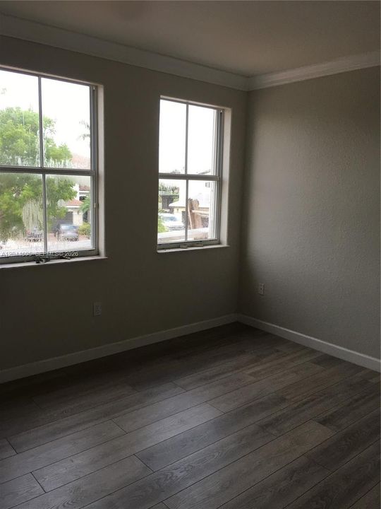 For Rent: $5,400 (5 beds, 3 baths, 3001 Square Feet)