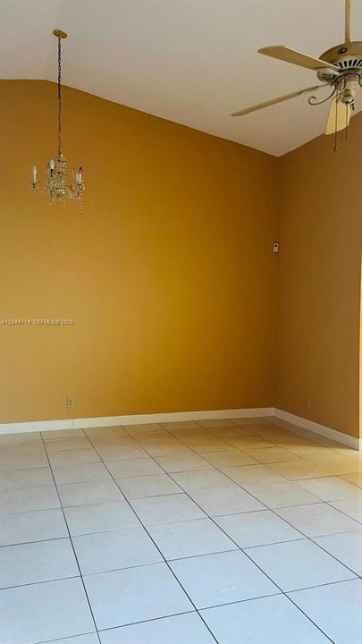 В аренду: $2,350 (2 спален, 2 ванн, 1055 Квадратных фут)