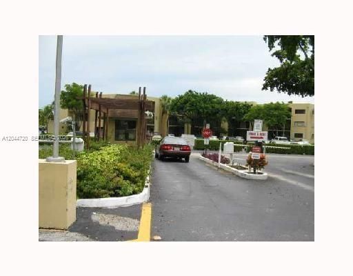 GUARD AT GATE