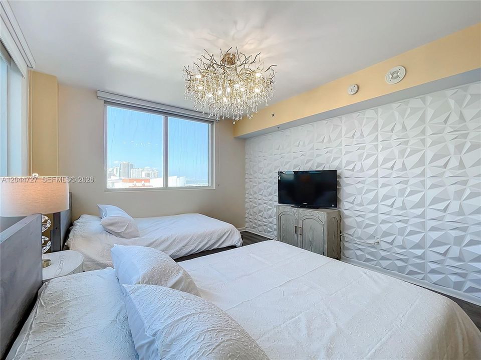 В аренду: $3,300 (2 спален, 2 ванн, 1006 Квадратных фут)
