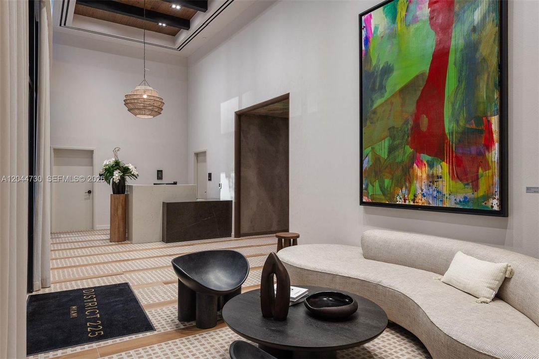 For Rent: $5,000 (2 beds, 2 baths, 696 Square Feet)