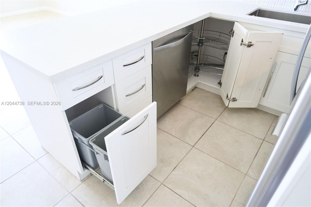 В аренду: $1,850 (1 спален, 1 ванн, 621 Квадратных фут)