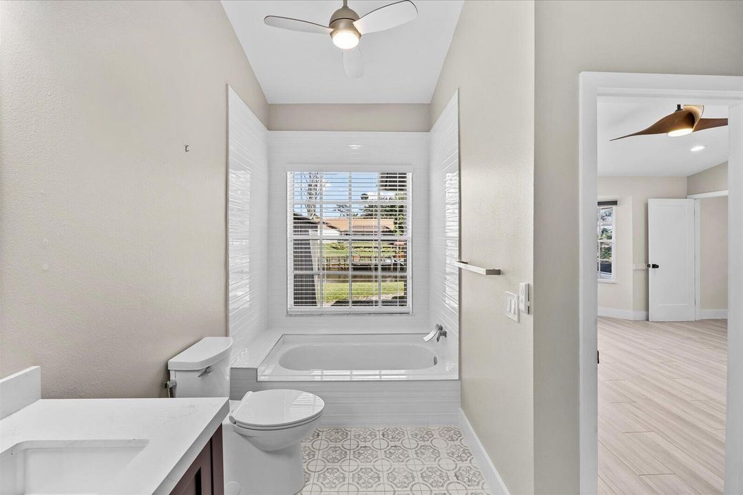 Primary Bathroom Tub