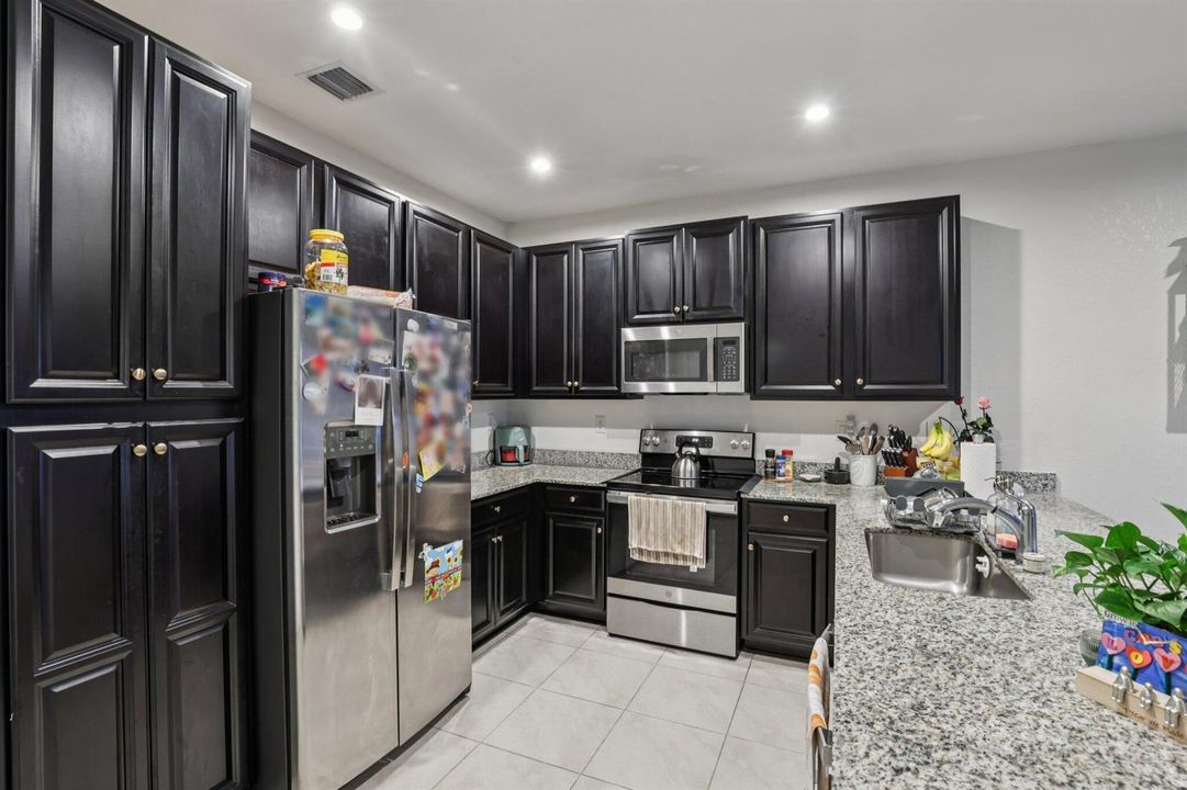 16-web-or-mls-SW 110th Ct-S0710-016