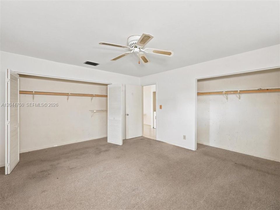 En Venta: $549,999 (0 camas, 0 baños, 1819 Pies cuadrados)