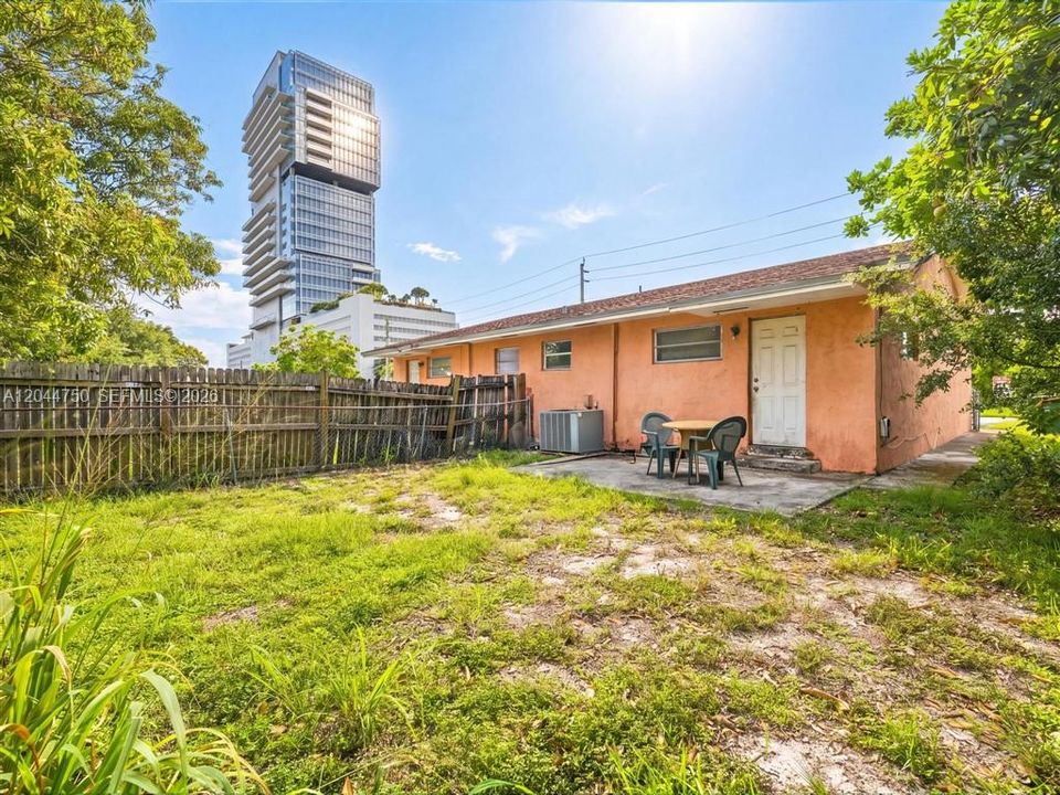 En Venta: $549,999 (0 camas, 0 baños, 1819 Pies cuadrados)
