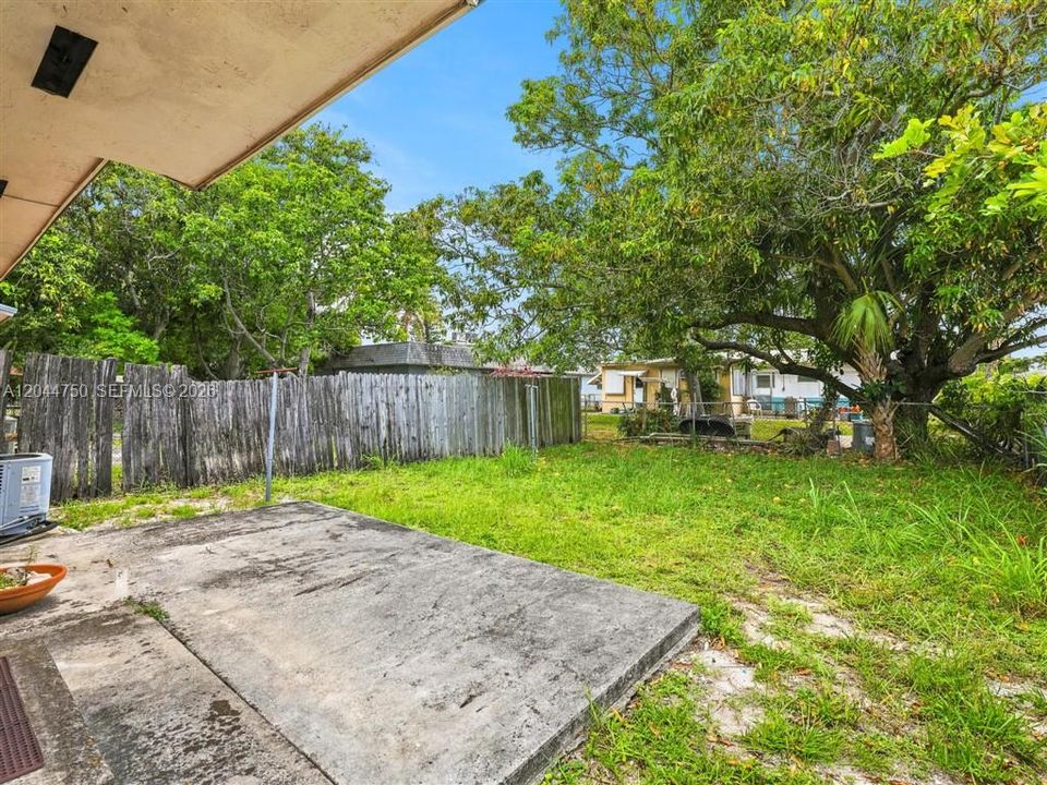 En Venta: $549,999 (0 camas, 0 baños, 1819 Pies cuadrados)