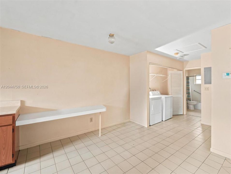 En Venta: $549,999 (0 camas, 0 baños, 1819 Pies cuadrados)