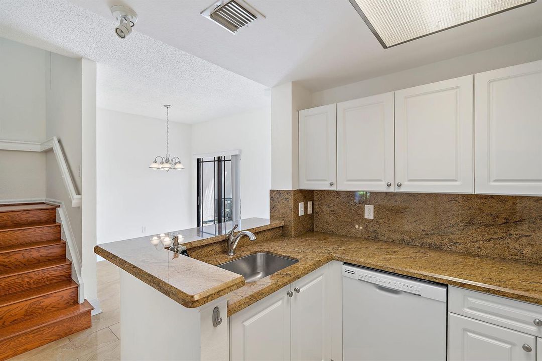 016-2803SarentoPl110-PalmBeachGardens-FL