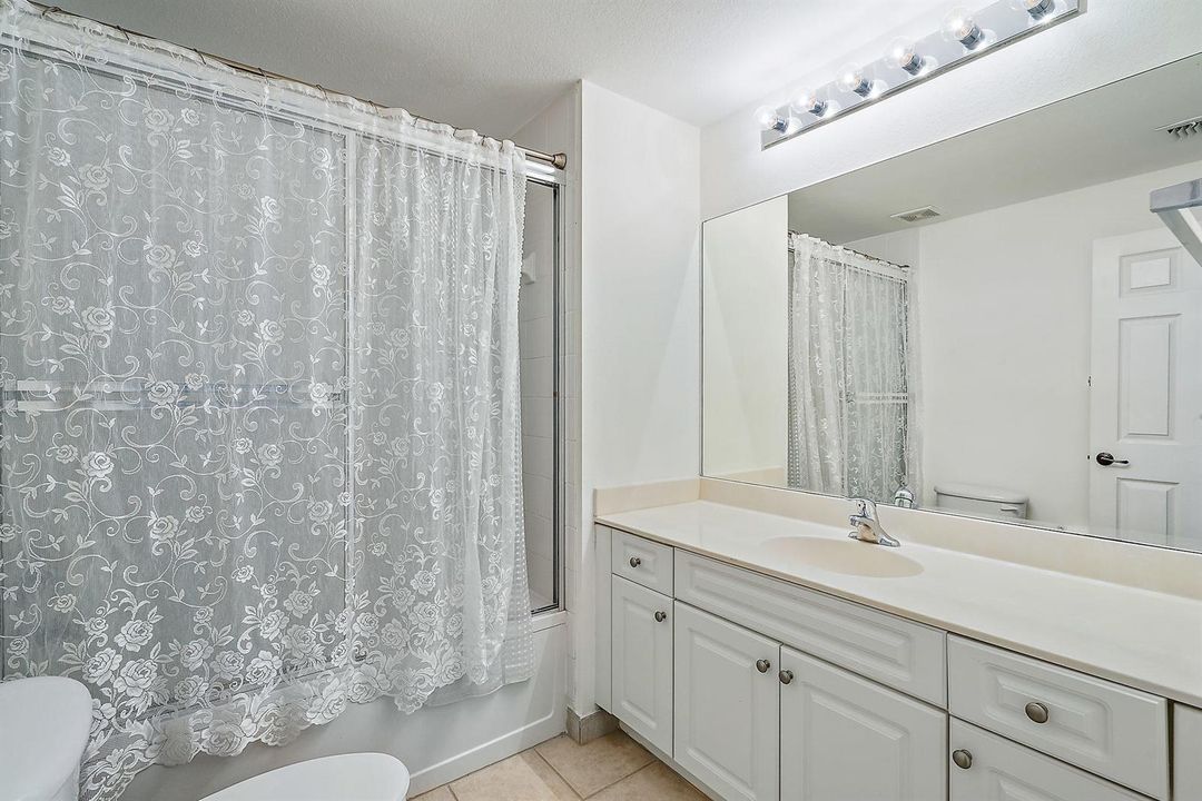 022-2803SarentoPl110-PalmBeachGardens-FL