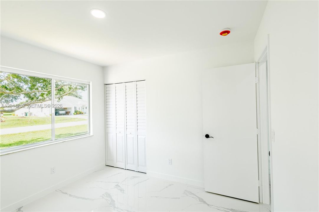 En Venta: $378,900 (3 camas, 2 baños, 1176 Pies cuadrados)