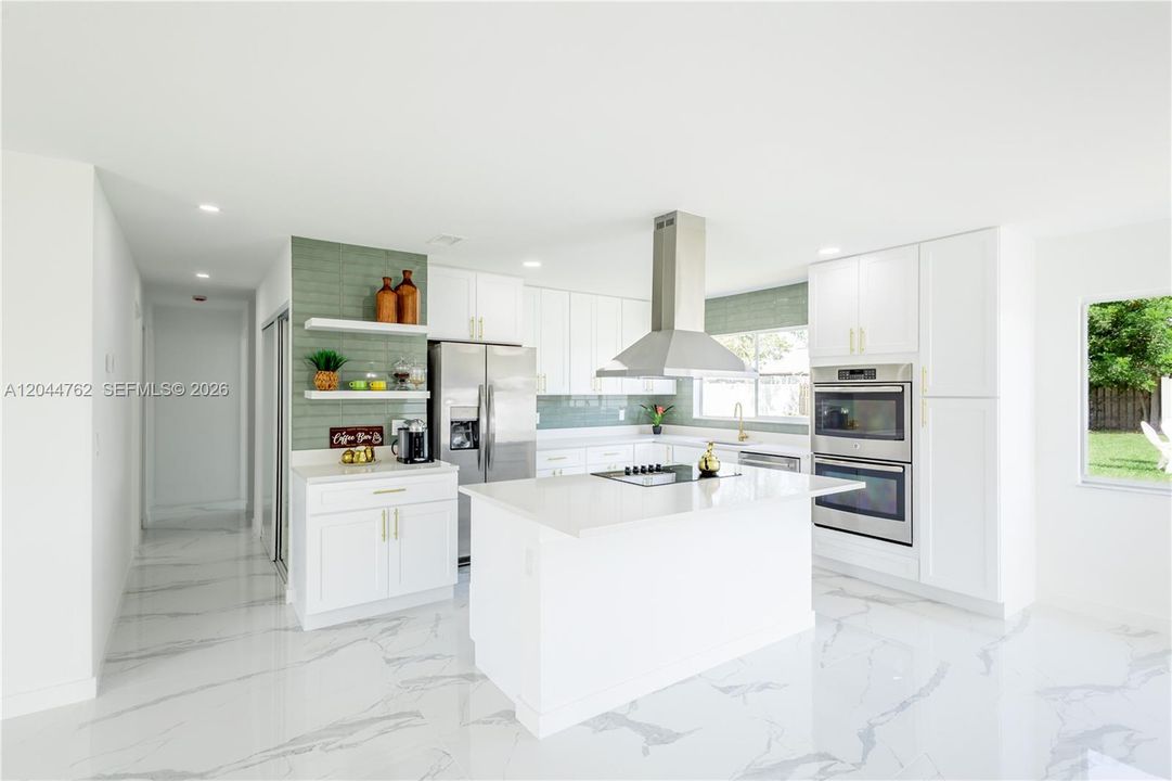 En Venta: $378,900 (3 camas, 2 baños, 1176 Pies cuadrados)