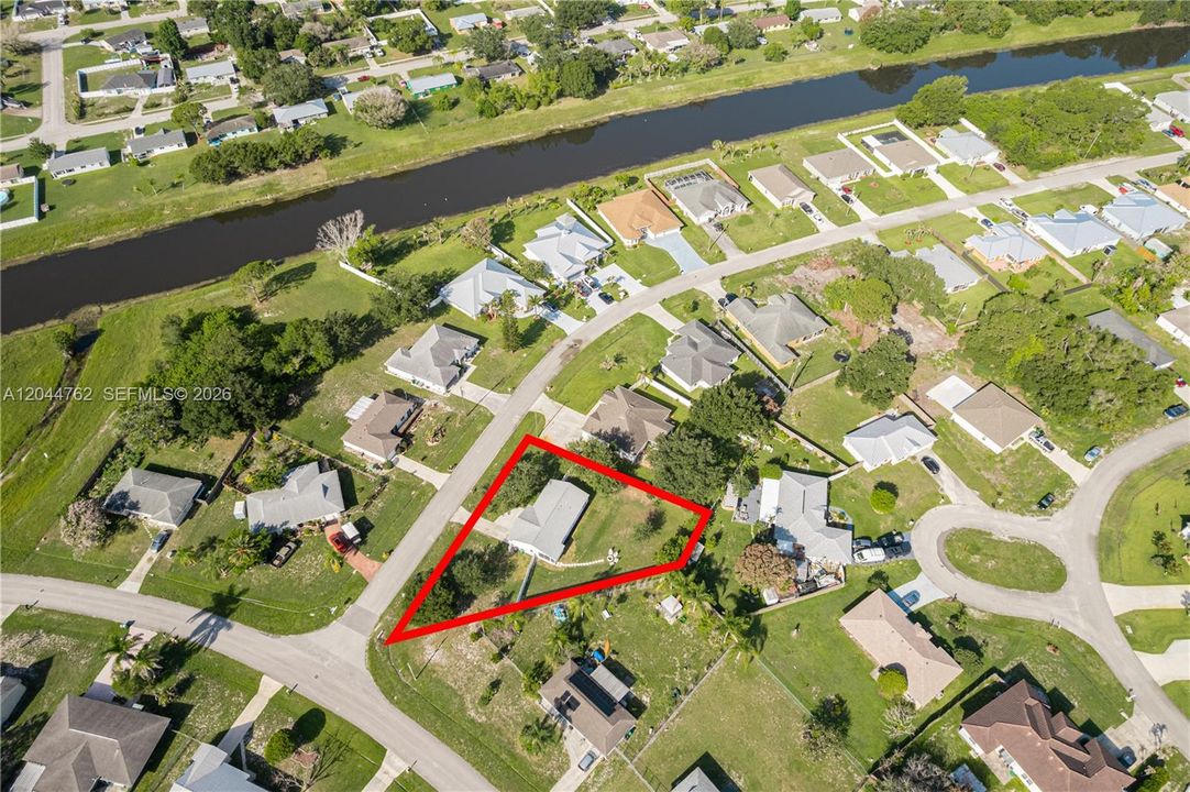 En Venta: $378,900 (3 camas, 2 baños, 1176 Pies cuadrados)