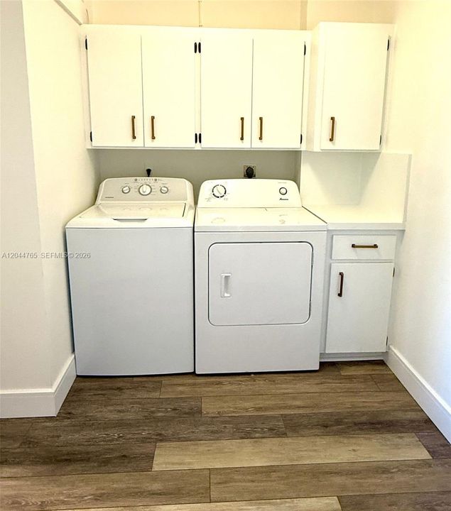 В аренду: $2,750 (2 спален, 2 ванн, 1385 Квадратных фут)