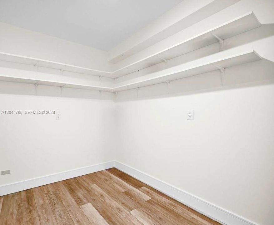 В аренду: $2,750 (2 спален, 2 ванн, 1385 Квадратных фут)