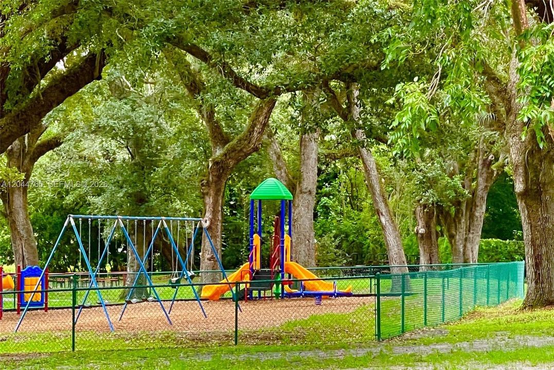 В аренду: $2,750 (2 спален, 2 ванн, 1385 Квадратных фут)