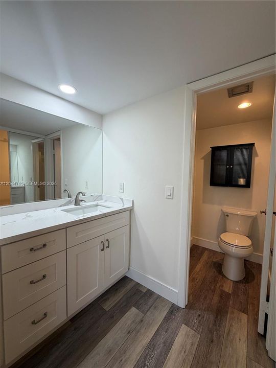 В аренду: $2,750 (2 спален, 2 ванн, 1385 Квадратных фут)