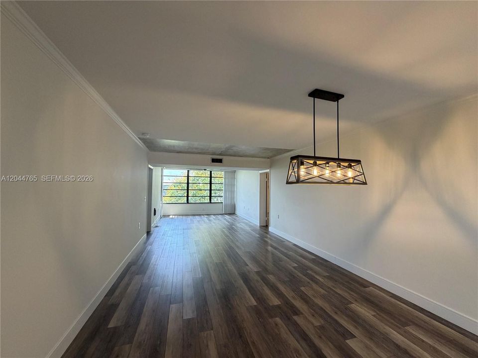 В аренду: $2,750 (2 спален, 2 ванн, 1385 Квадратных фут)
