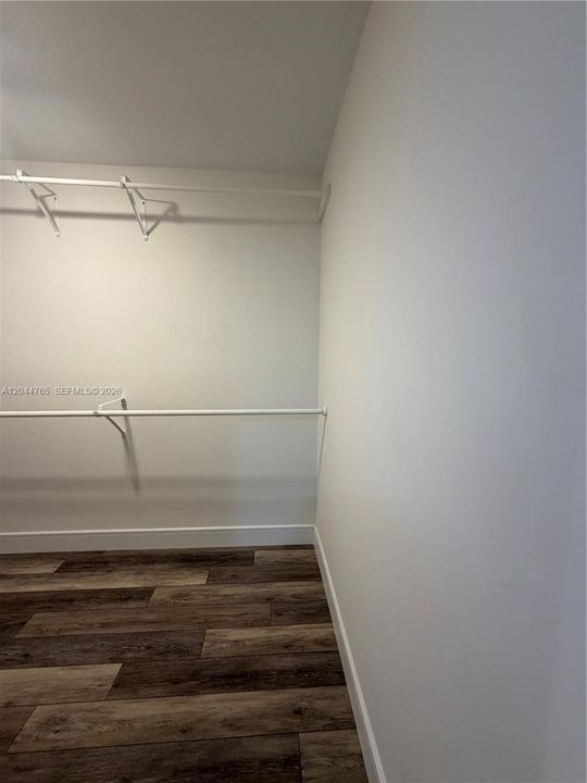 В аренду: $2,750 (2 спален, 2 ванн, 1385 Квадратных фут)