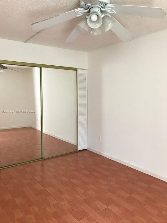En Venta: $239,999 (1 camas, 1 baños, 612 Pies cuadrados)