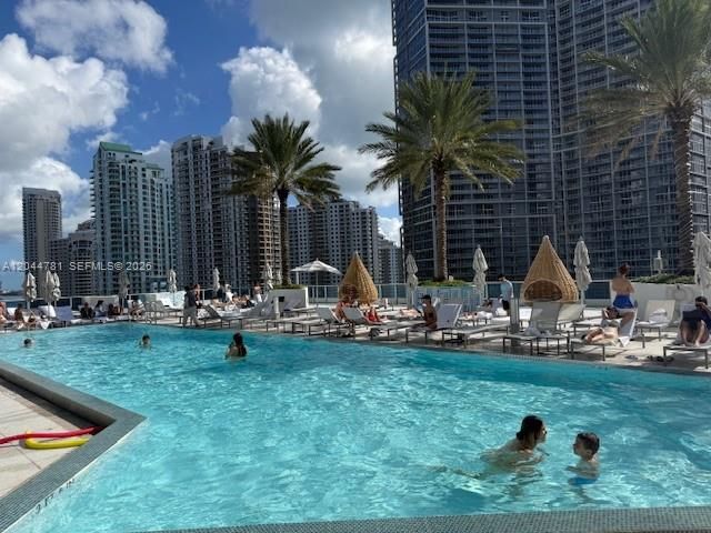 For Rent: $8,000 (2 beds, 2 baths, 1539 Square Feet)