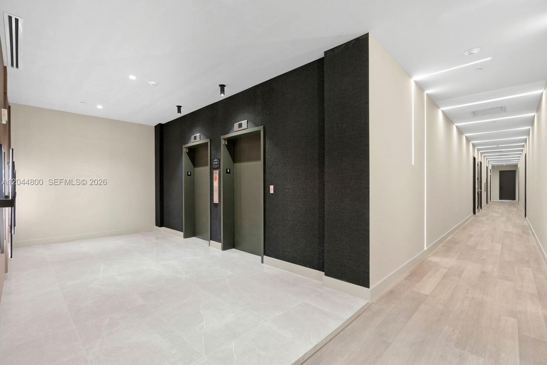 En Venta: $779,460 (0 camas, 0 baños, 0 Pies cuadrados)