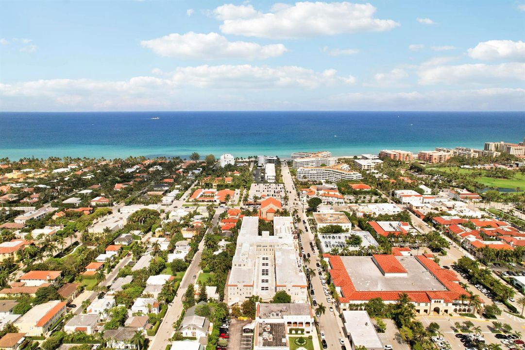 Palm Beach Hotel