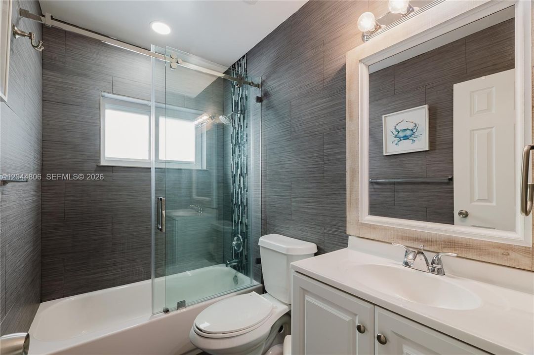 В аренду: $2,900 (2 спален, 2 ванн, 3325 Квадратных фут)